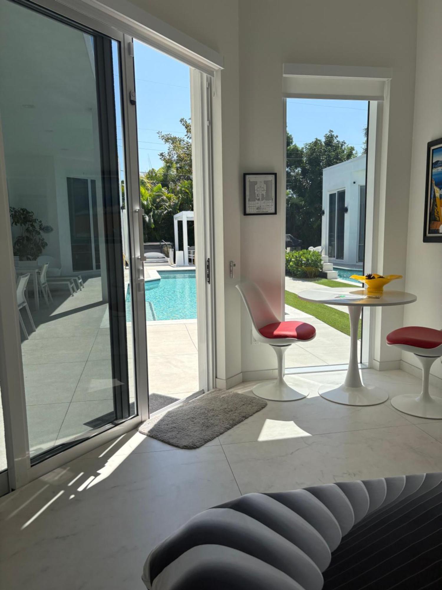 Men Only Clothing Option Guesthouse Near Wilton Manors Fort Lauderdale Exterior foto